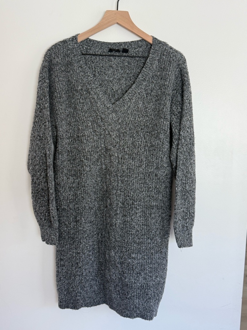 Roxy Gray V‑Neck Knit Sweater Dress